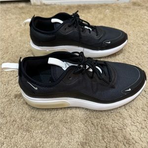 Women Nike Air Max DIA